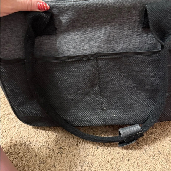 Pet carrier- new with tags - Picture 9 of 10